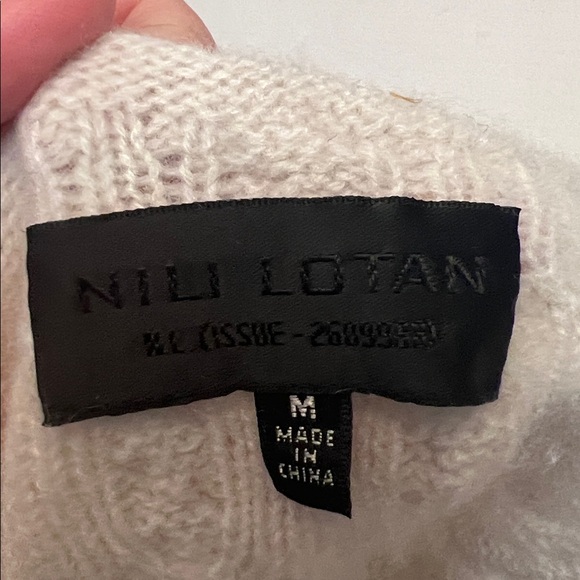 NILI  LOTAN CASHMERE CABLE KNIT SWEATER CREAM SIZE MEDIUM - Picture 7 of 16